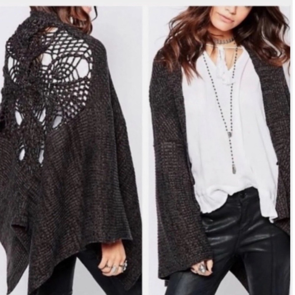 Free People‎ 90s Open Front Knit Cape with Crochet Back Boho Festival One size